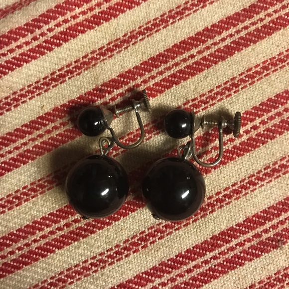 Vintage (lot of 4)Costume Earrings - Picture 5 of 8